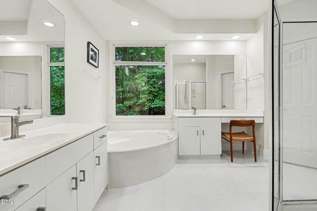 617 Bowden Road, Chapel Hill, NC 27516
