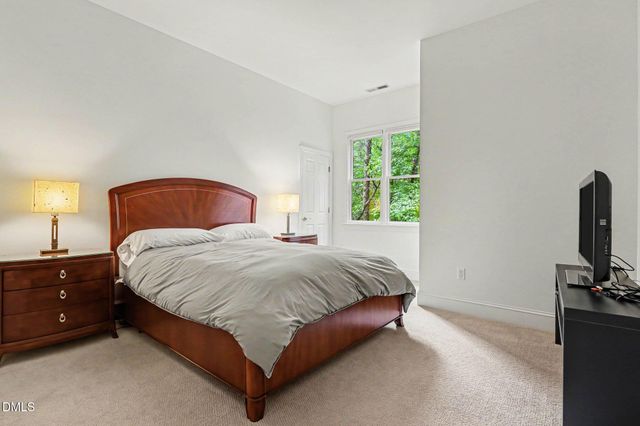 617 Bowden Road, Chapel Hill, NC 27516