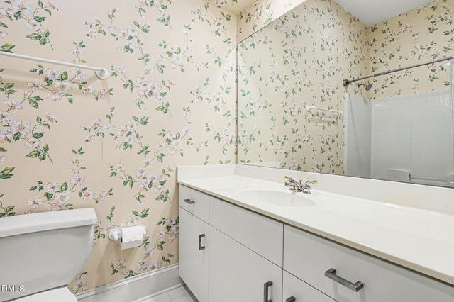 617 Bowden Road, Chapel Hill, NC 27516