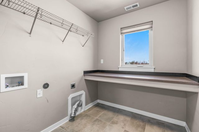 20991 NE Legend Place, Bend, OR 97701