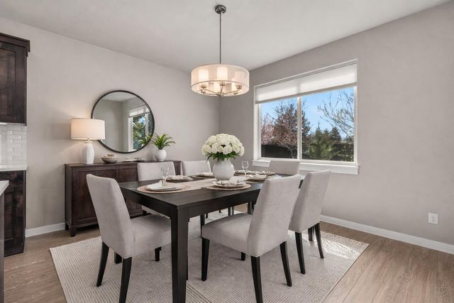 20991 NE Legend Place, Bend, OR 97701