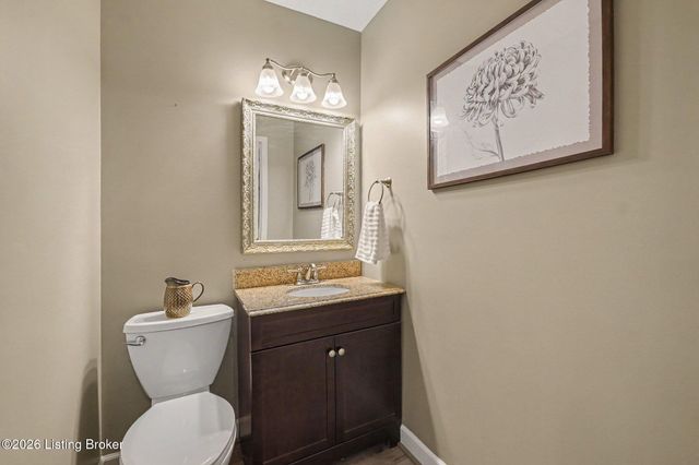 8622 Grand Neptune Dr, Louisville, KY 40228