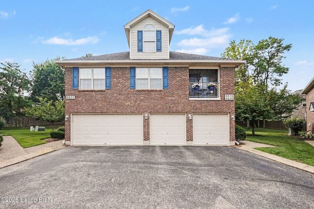 8622 Grand Neptune Dr, Louisville, KY 40228