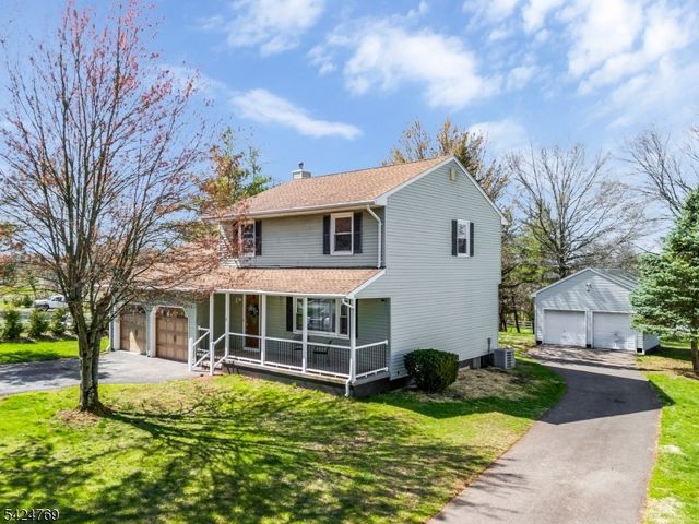 3 Millbrook Rd., Raritan Twp., NJ 08822