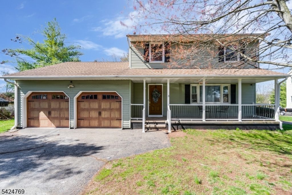 3 Millbrook Rd., Raritan Twp., NJ 08822