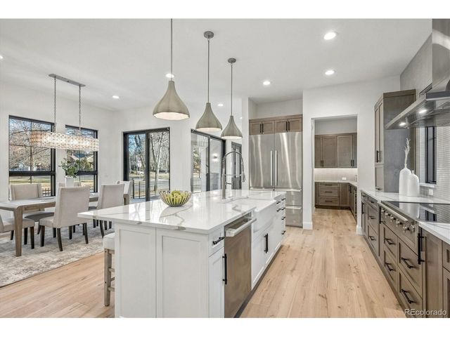 1699 Bellaire St, Denver, CO 80220