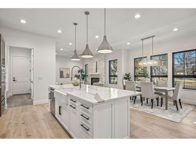 1699 Bellaire St, Denver, CO 80220