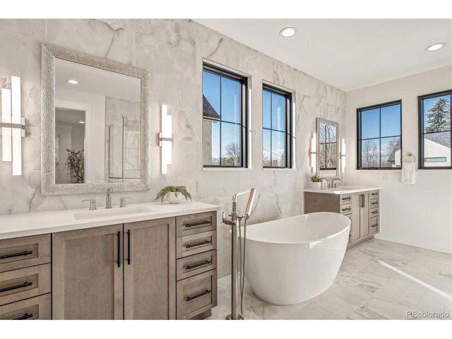 1699 Bellaire St, Denver, CO 80220