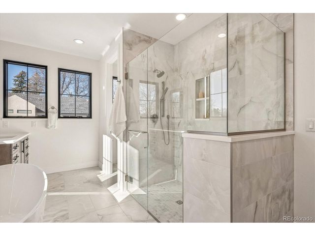 1699 Bellaire St, Denver, CO 80220