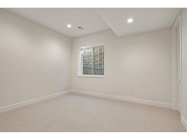 1699 Bellaire St, Denver, CO 80220