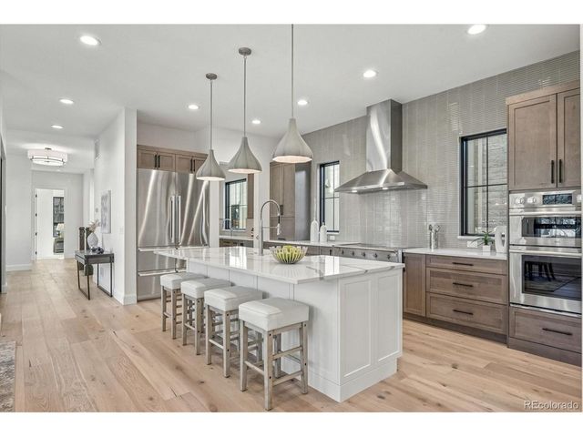 1699 Bellaire St, Denver, CO 80220