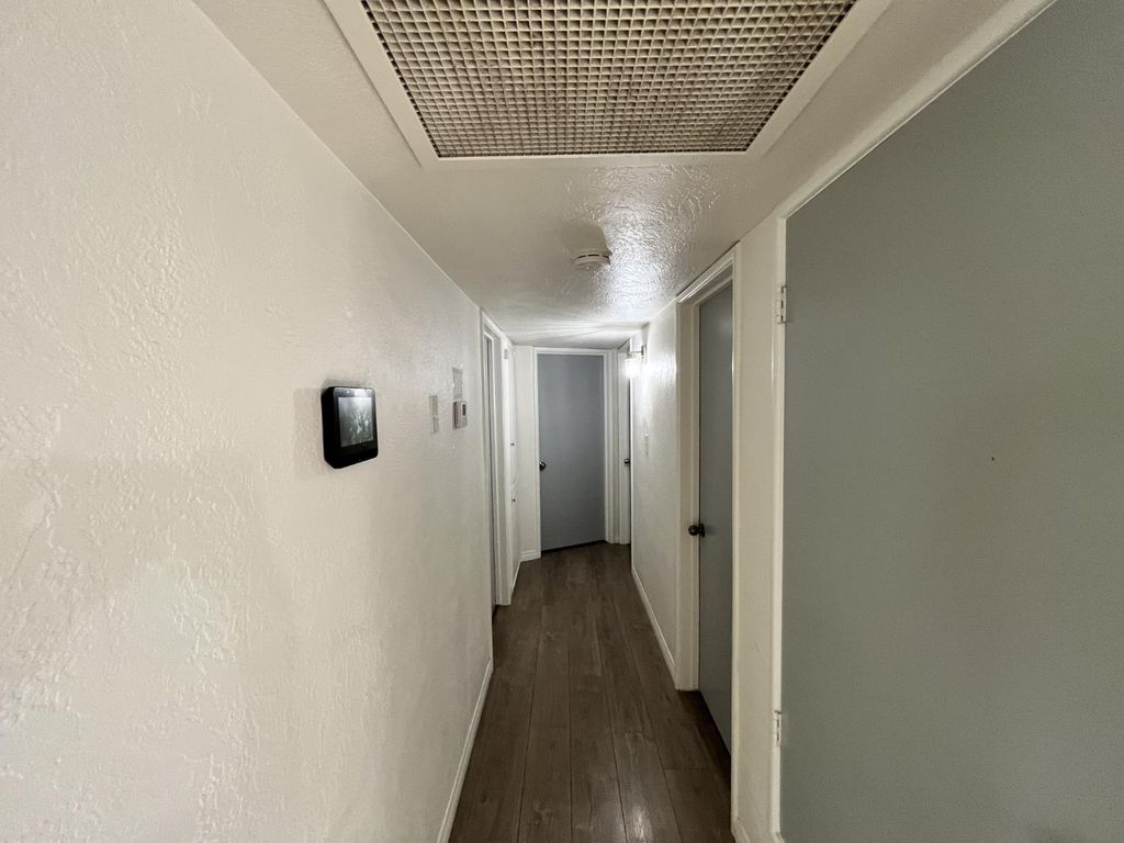 Image 7 of property listing at 2235 N Backer Avenue, Fresno, CA 93703