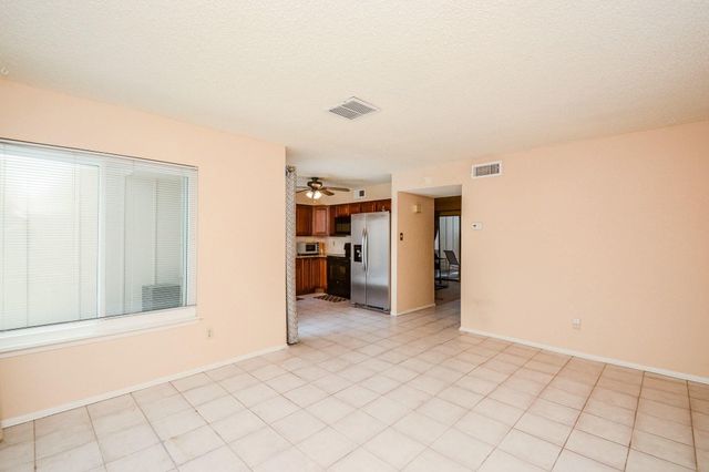 2321 Crescent Park Drive 276, Houston, TX 77077