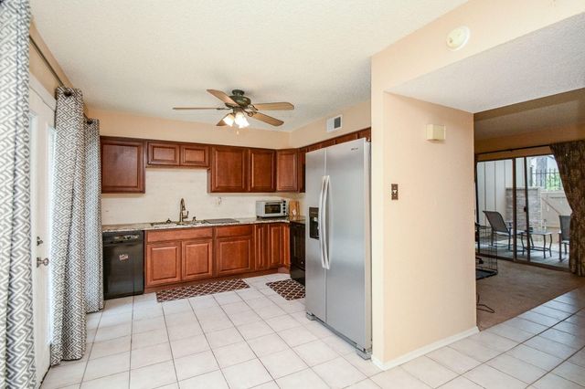 2321 Crescent Park Drive 276, Houston, TX 77077