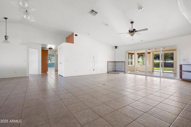 6603 E RENEGADE Trail, Hereford, AZ 85615