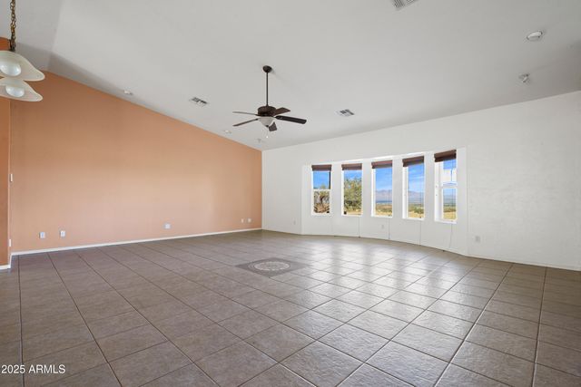 6603 E RENEGADE Trail, Hereford, AZ 85615