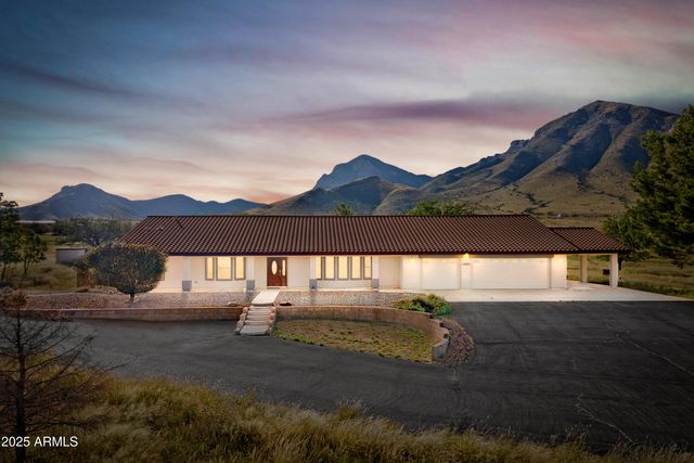 6603 E RENEGADE Trail, Hereford, AZ 85615