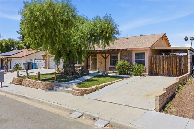 27200 La Prada, Menifee, CA 92586