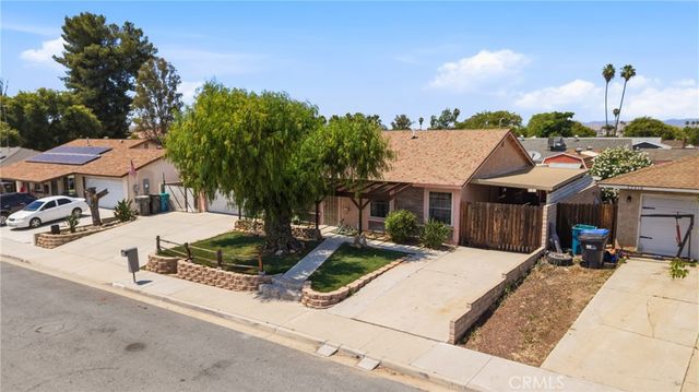 27200 La Prada, Menifee, CA 92586