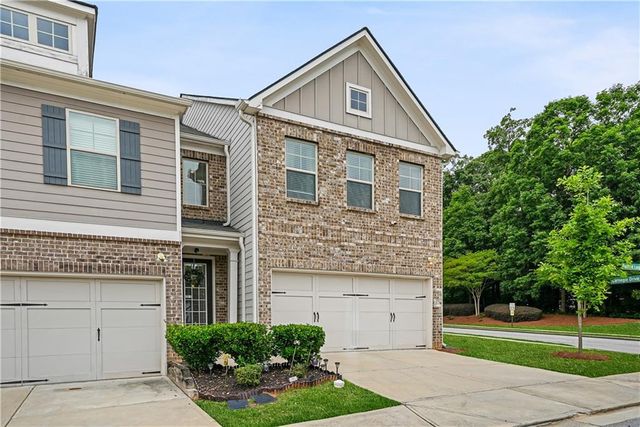 5888 Radford Loop, Fairburn, GA 30213