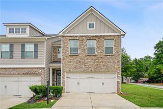 5888 Radford Loop, Fairburn, GA 30213