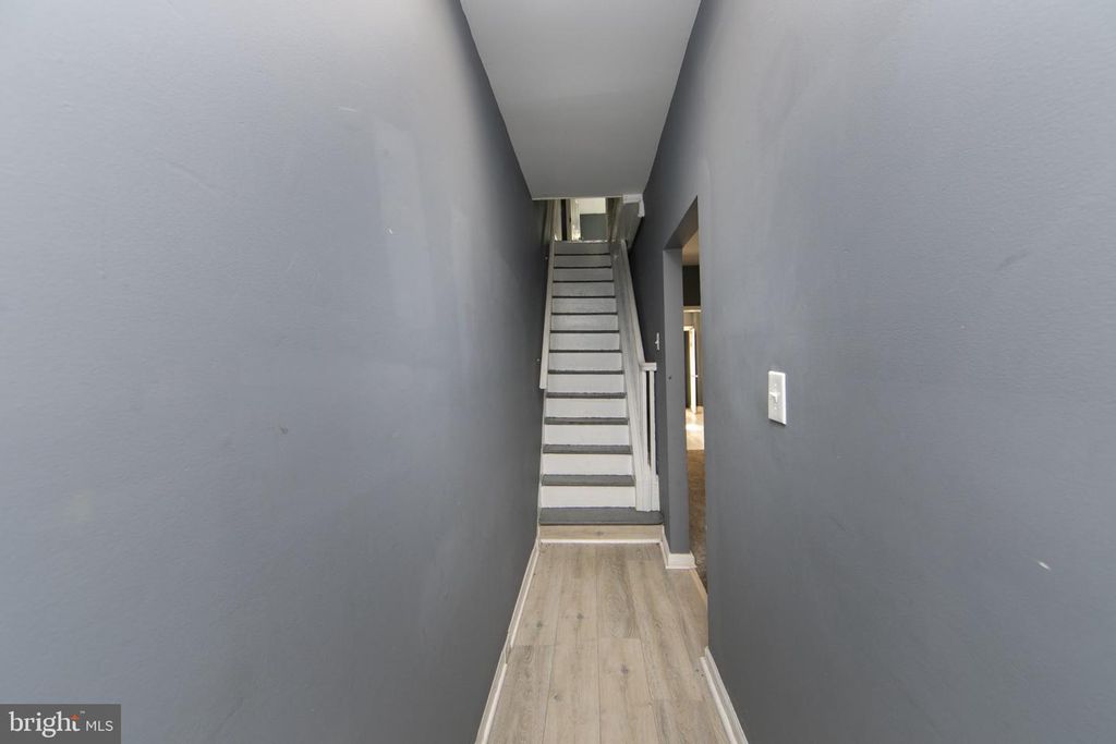 1034 S 4TH ST, CAMDEN, NJ 08103 — photo 5