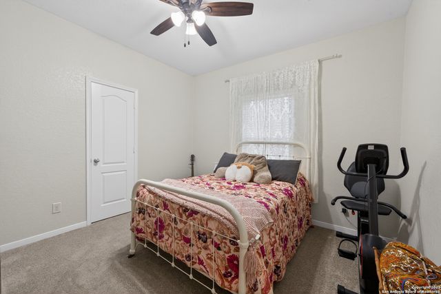 3502 Penta Fields, Converse, TX 78109