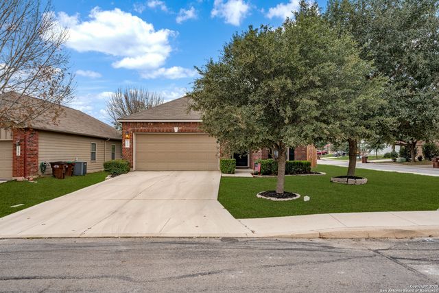 3502 Penta Fields, Converse, TX 78109