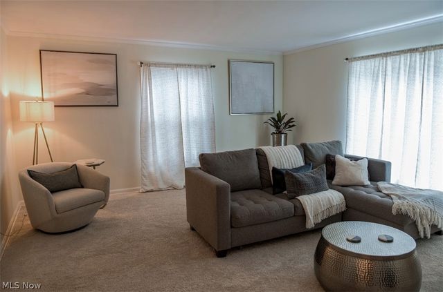 17707 Lomond Boulevard, Shaker Heights, OH 44122