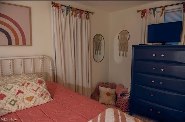 17707 Lomond Boulevard, Shaker Heights, OH 44122