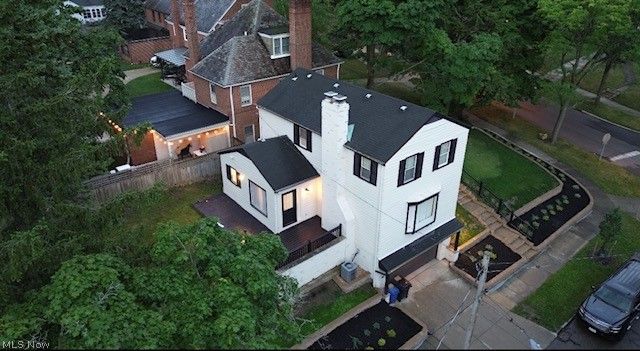 17707 Lomond Boulevard, Shaker Heights, OH 44122