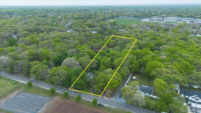203 N Washington Avenue, Centereach, NY 11720