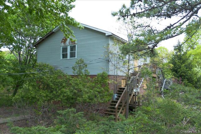 203 N Washington Avenue, Centereach, NY 11720
