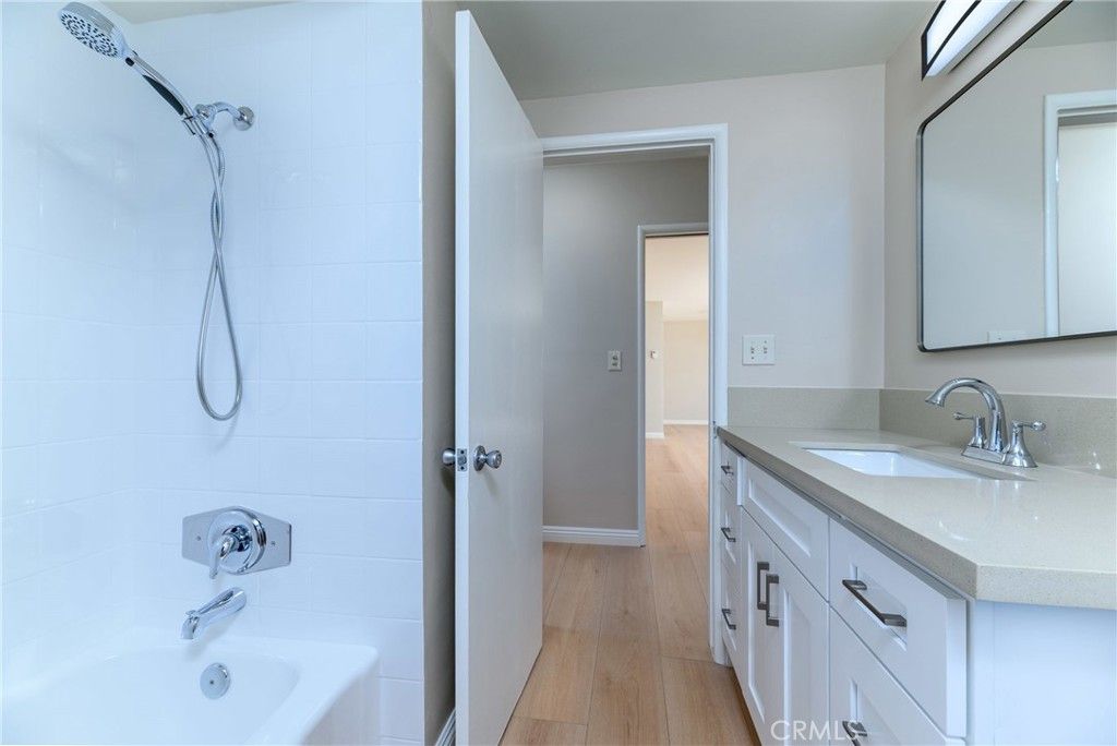 Image 13 of property listing at 9720 Workman Avenue, Temple City, CA 91780