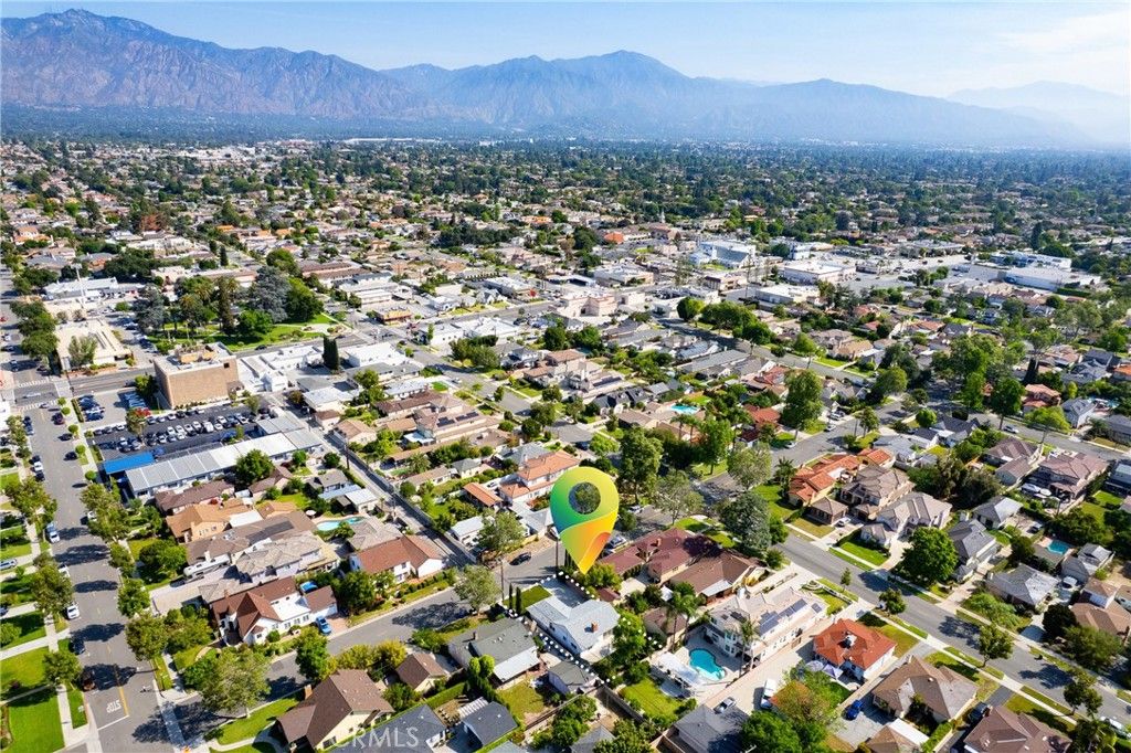 Image 28 of property listing at 9720 Workman Avenue, Temple City, CA 91780