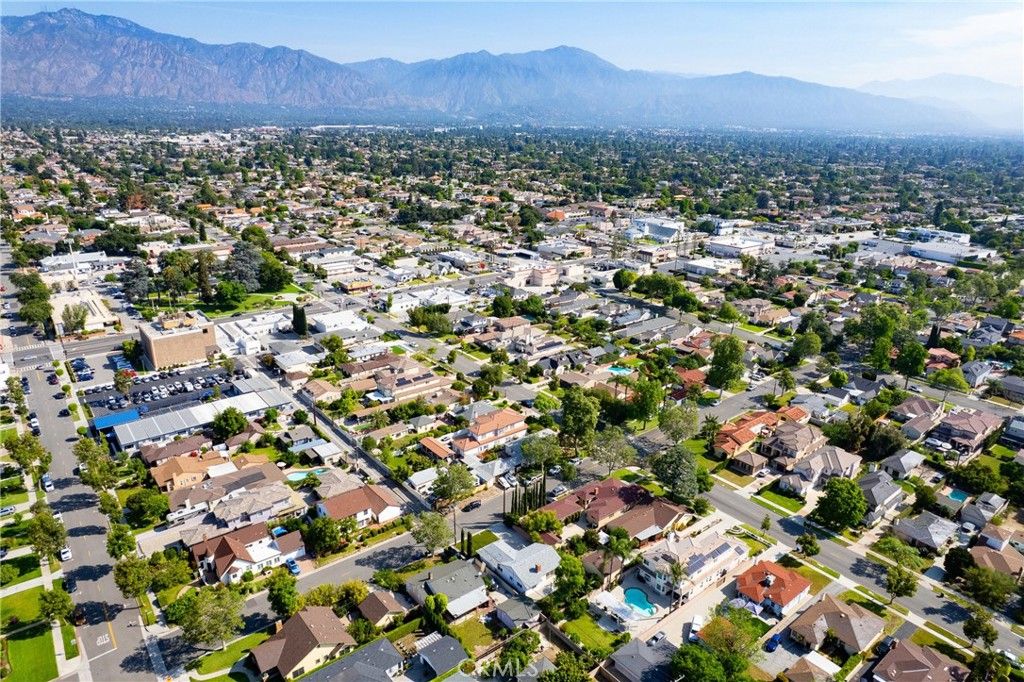 Image 31 of property listing at 9720 Workman Avenue, Temple City, CA 91780