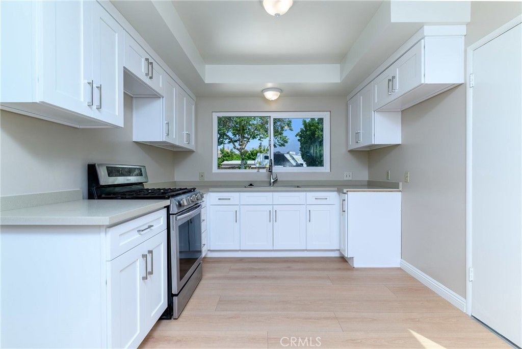 Image 33 of property listing at 9720 Workman Avenue, Temple City, CA 91780