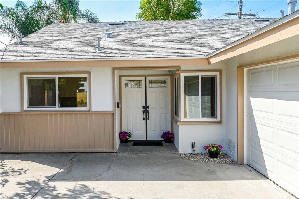 Image 4 of property listing at 9720 Workman Avenue, Temple City, CA 91780