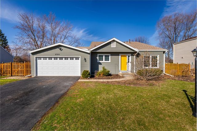 2725 Springdale Circle, Naperville, IL 60564