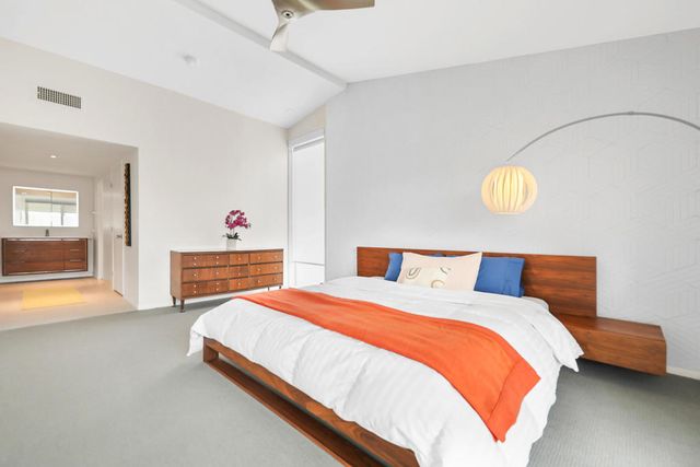 261 E La Verne Way N, Palm Springs, CA 92264