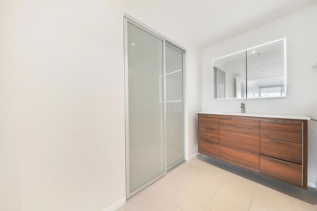 261 E La Verne Way N, Palm Springs, CA 92264