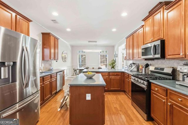 680 Village Crest Drive, Suwanee, GA 30024