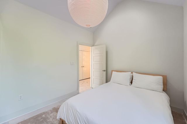 7311 Providence Ave B, Austin, TX 78752