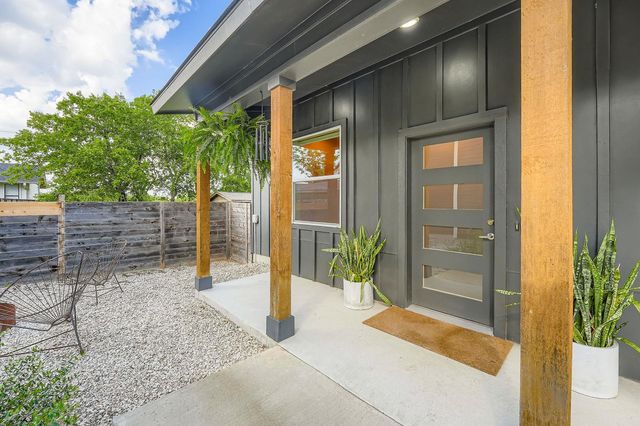 7311 Providence Ave B, Austin, TX 78752