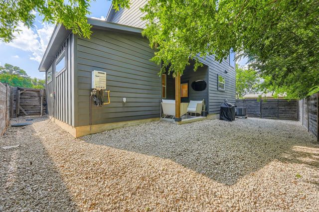 7311 Providence Ave B, Austin, TX 78752