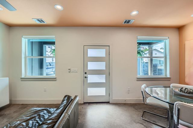 7311 Providence Ave B, Austin, TX 78752