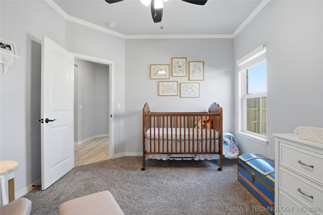 189 N Castle Street, Skiatook, OK 74070