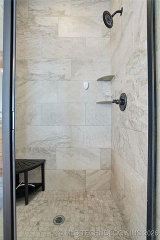 189 N Castle Street, Skiatook, OK 74070