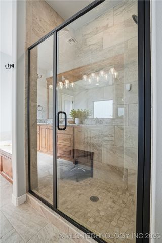 189 N Castle Street, Skiatook, OK 74070