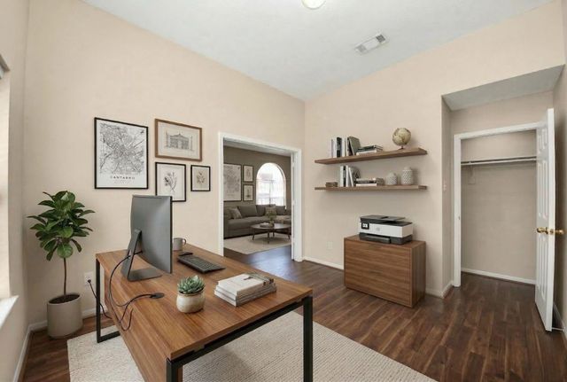 8214 Morning Dawn Drive, Houston, TX 77095